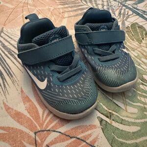 Nike Toddler Blue Flex Runner Shoes